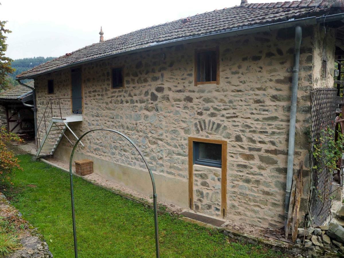 Le Chatel En Beaujolais Valsonne المظهر الخارجي الصورة