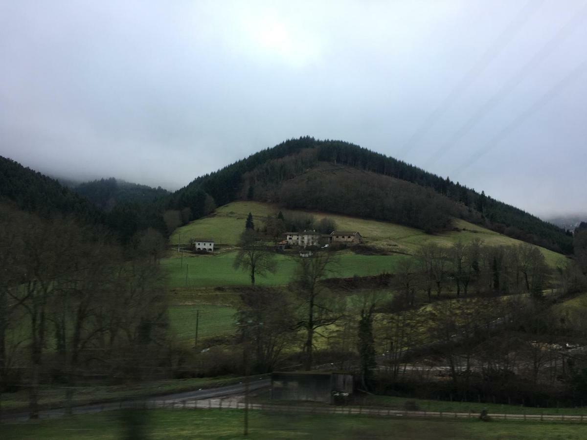 Le Chatel En Beaujolais Valsonne المظهر الخارجي الصورة